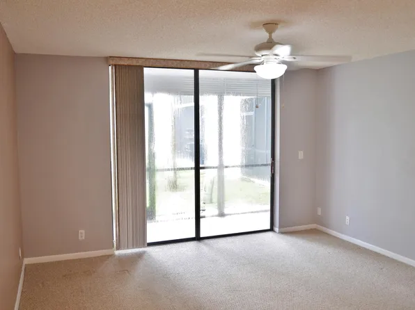 5130 Las Verdes Circle #121, Delray Beach, FL 33484