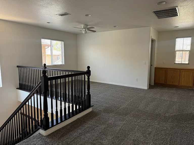 18 Copperstone Ln — Photo 38