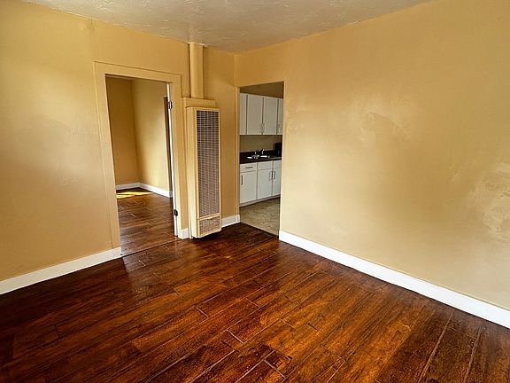 5th image of 222 1/2 Alvarado St