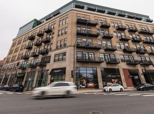 1645 W Ogden Ave Unit 530, Chicago, IL 60612