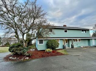 8898 SE Southworth Dr, Pt Orchard, WA 98366