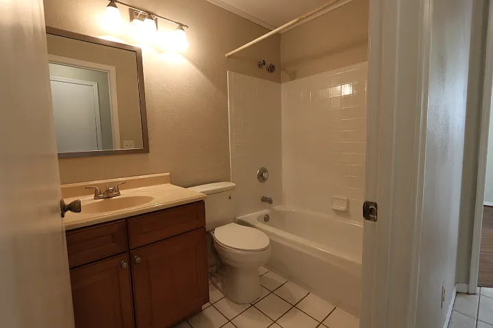 9438 Bud Wood St — Photo 7