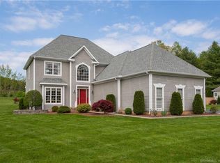 77 Kettle Pond Dr, South Glastonbury, CT 06073
