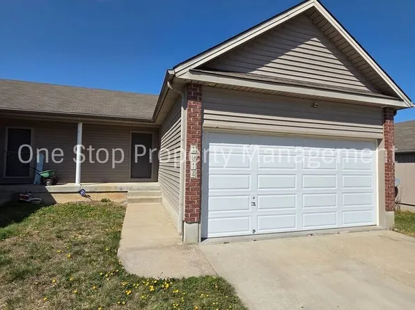 1914 S Arrowhead Ct, Independence, MO 64057