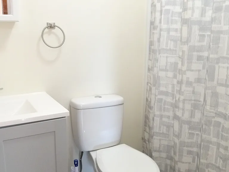 28 Thompson Rd #6E — Photo 14