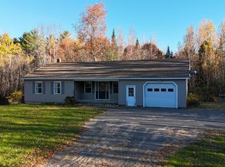 30 Sweet Rd, Lincoln, ME 04457
