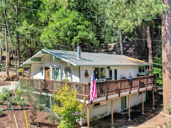 26610 Sugar Cone Ln, Twin Peaks, CA 92391