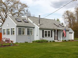 21 Hobart St, Concord, NH 03303