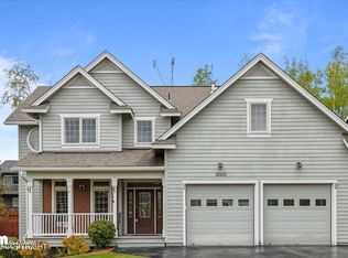 16165 Rosenburg Cir, Eagle River, AK 99577