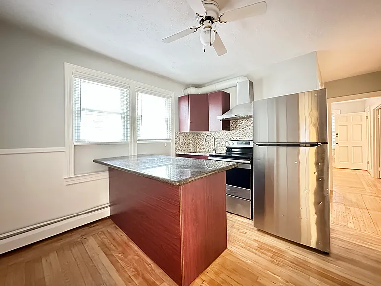 419 Maple Ave #A — Photo 6
