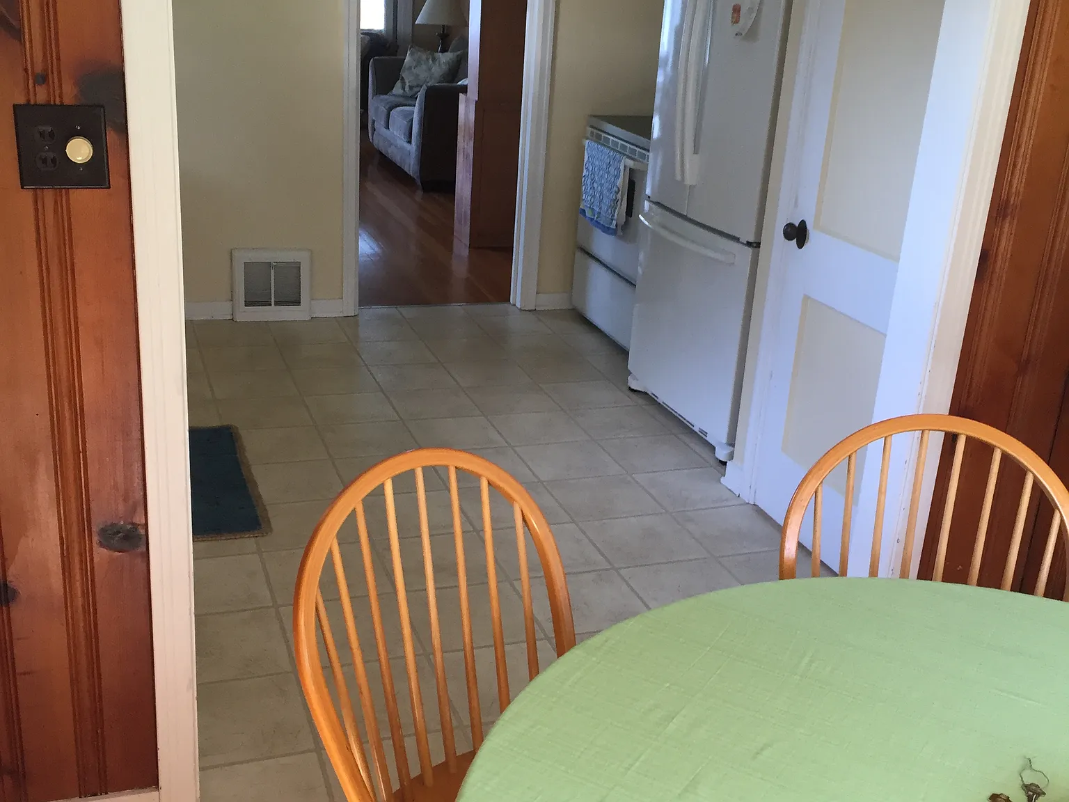 2 bed, 808 sqft, $1,500 — Photo 4