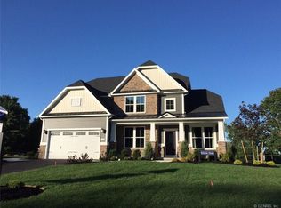 1075 Azzano Cir, Victor, NY