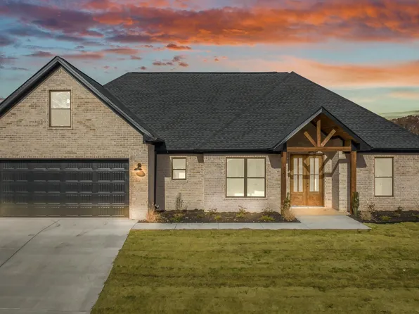 121 Harmony Village Dr, Haskell, AR 72015