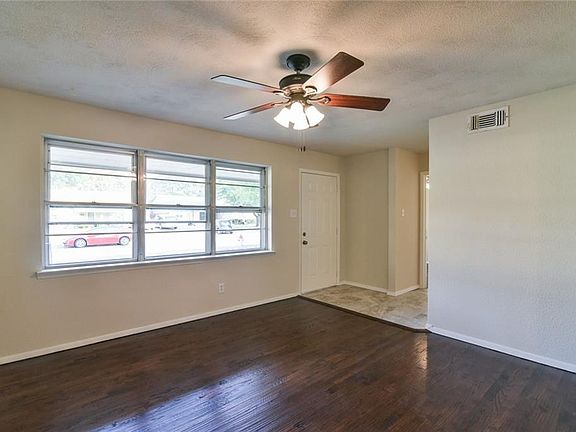 5th image of 418 Lou Ave