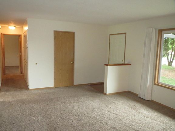 5th image of 7100 NE 107th Ave