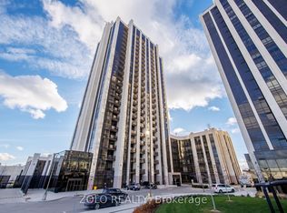 9075 Jane St #1204, Vaughan, ON L4K0L7