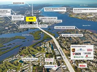 2700 Manatee Ave E, Bradenton, FL 34208