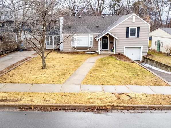 240 Morton Ave NW, Elk River, MN 55330