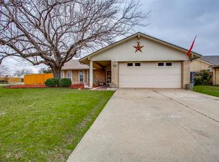 2001 Shenandoah Dr, Carrollton, TX 75007