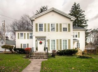 247 Locust St, Lockport, NY 14094