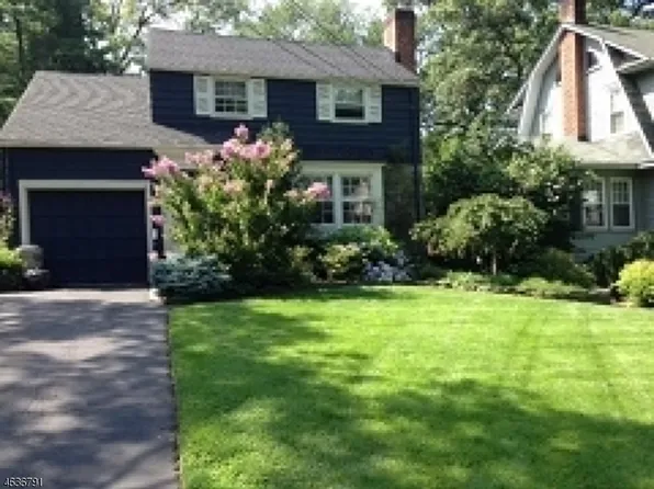 649 Hillcrest Ave, Westfield, NJ 07090