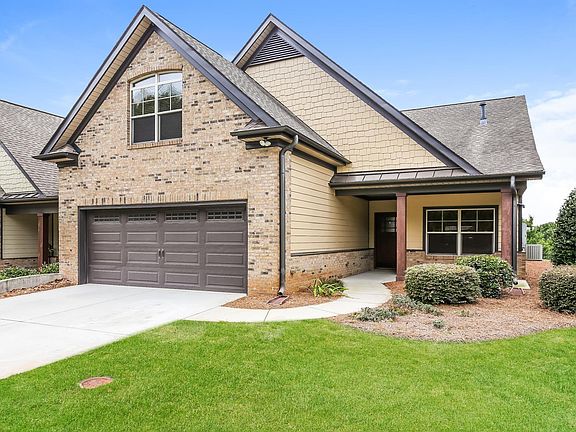 2nd image of 213 Bell Heather Ln