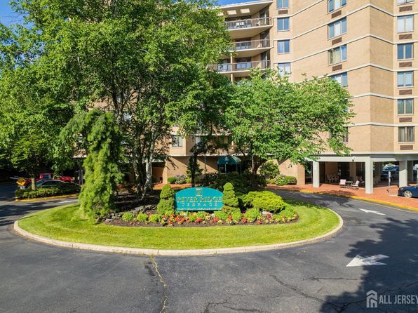 30 S Adelaide Ave APT 5F
