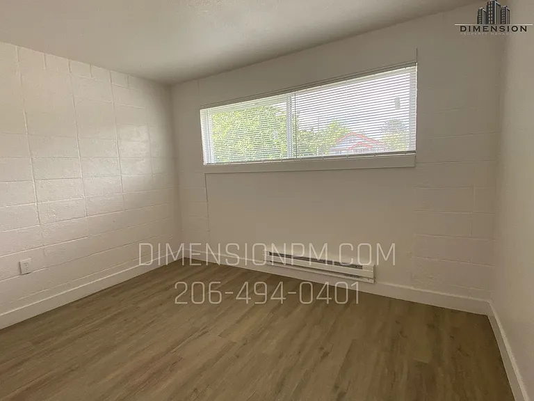Christine Apartments — Photo 22