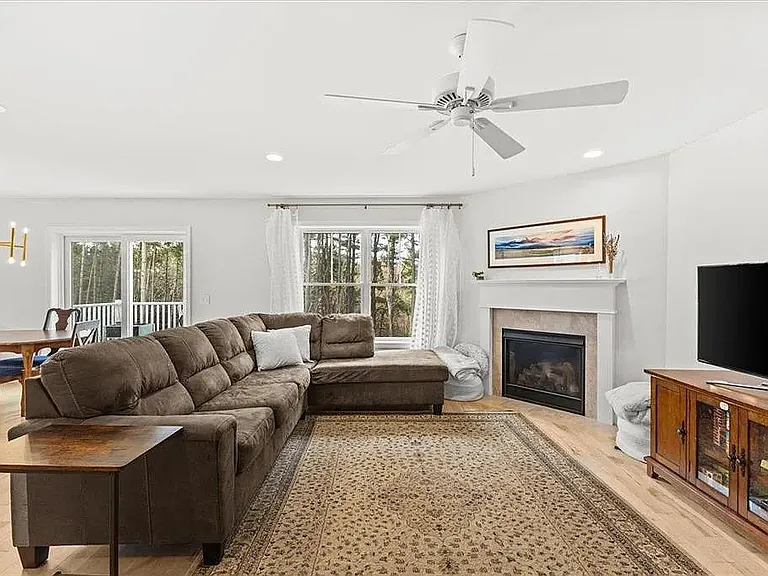 51 Blacksmith Dr — Photo 20