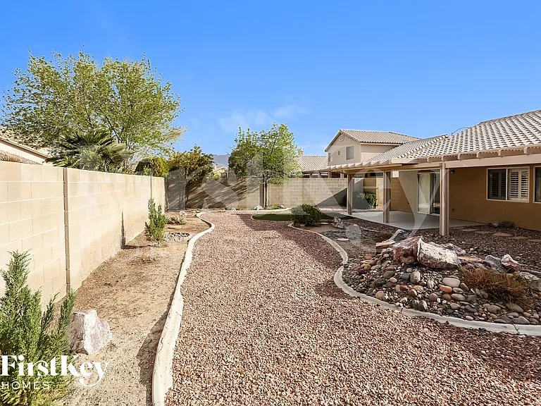 6009 Winter Meadow St — Photo 15