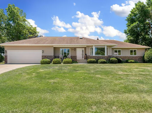 1775 Greenhaven Ln NE, Owatonna, MN 55060