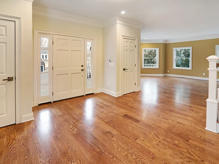 7 Charles Pl — Photo 2
