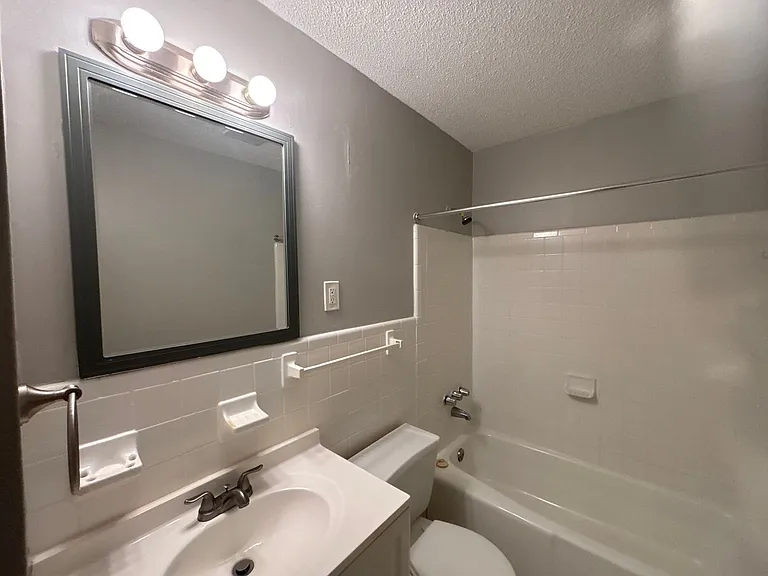 4199 Bacon St — Photo 24
