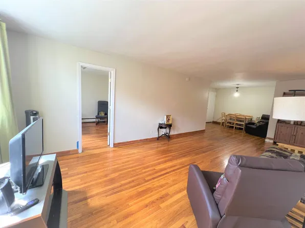 3420 Parsons Blvd APT 4C, Flushing, NY 11354