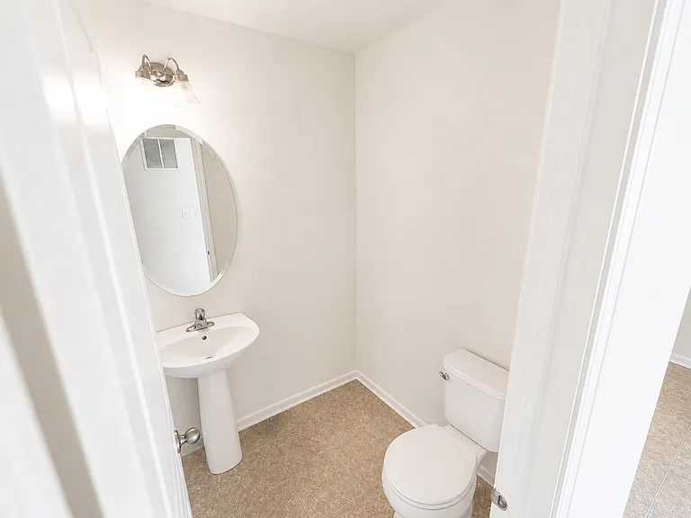 1709 Windward Dr #1709 — Photo 5