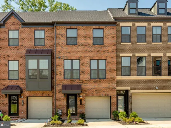 9251 Wood Violet Ct, Fairfax, VA 22031