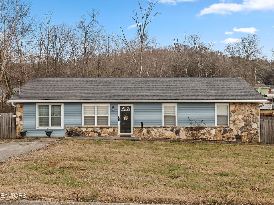 1st image of 3716 Vienna Dr