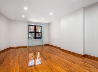 372 Grand Ave, Brooklyn, NY 11238