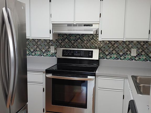 5th image of 1538 SE Royal Green Cir APT H203
