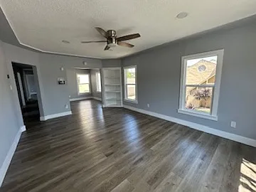 4709A Macdonald Ave — Photo 4