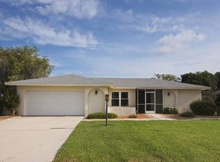 912 SE 23rd Ter, Cape Coral, FL 33990