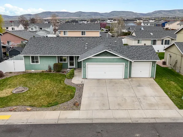 509 Chelan Ave, Moxee, WA 98936