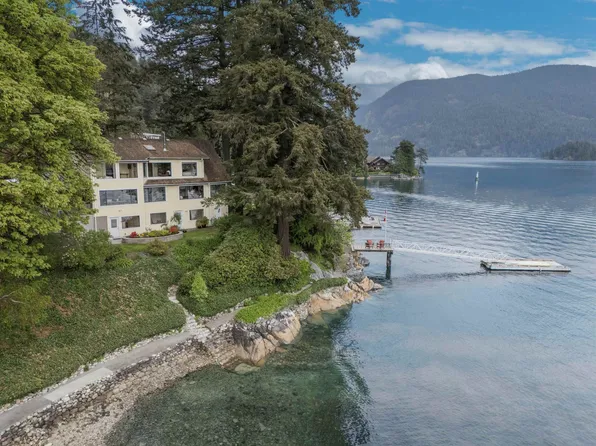 5445 Indian River Dr, North Vancouver, BC V7G 2T7