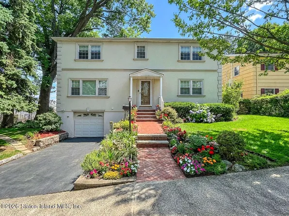 25 Dutchess Ave, Staten Island, NY 10304