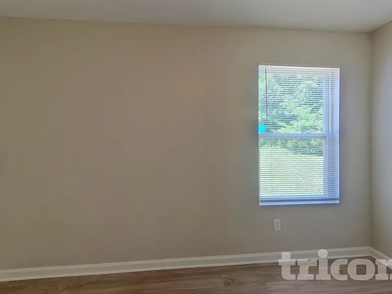 1810 Long Paw Ln — Photo 5
