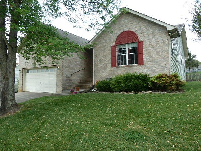 1st image of 611 Whitesburg Dr