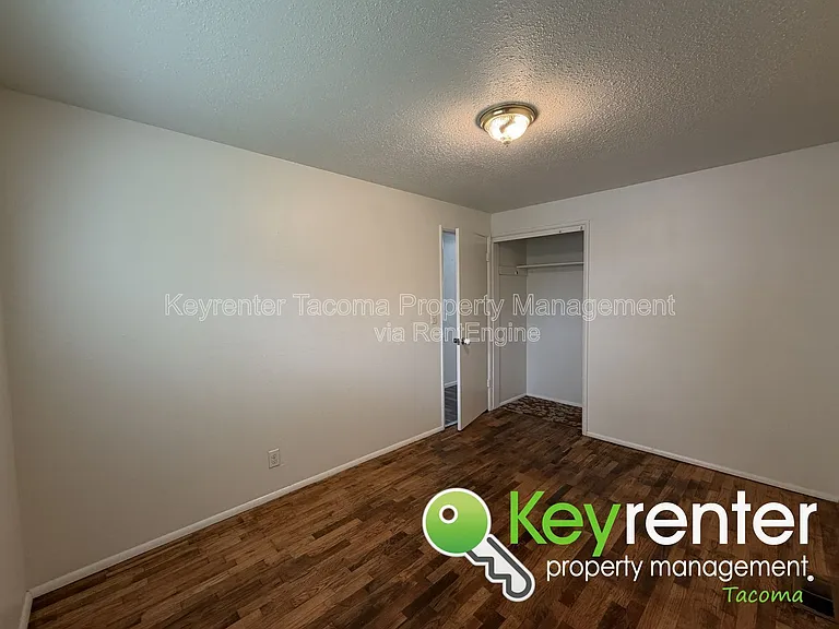 1021 S Orchard St — Photo 17