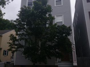 412 E 8th St #2, South Boston, MA 02127