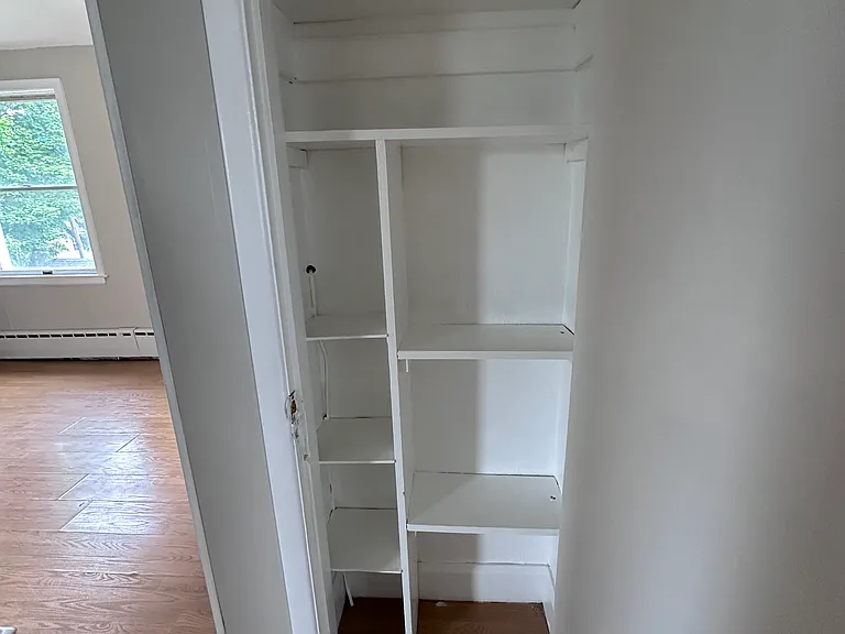 3-5 Willoughby St #2 — Photo 7