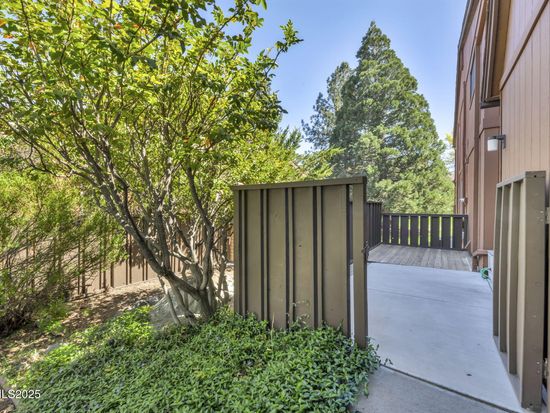 2012 Branch Ln, Reno, NV 89509